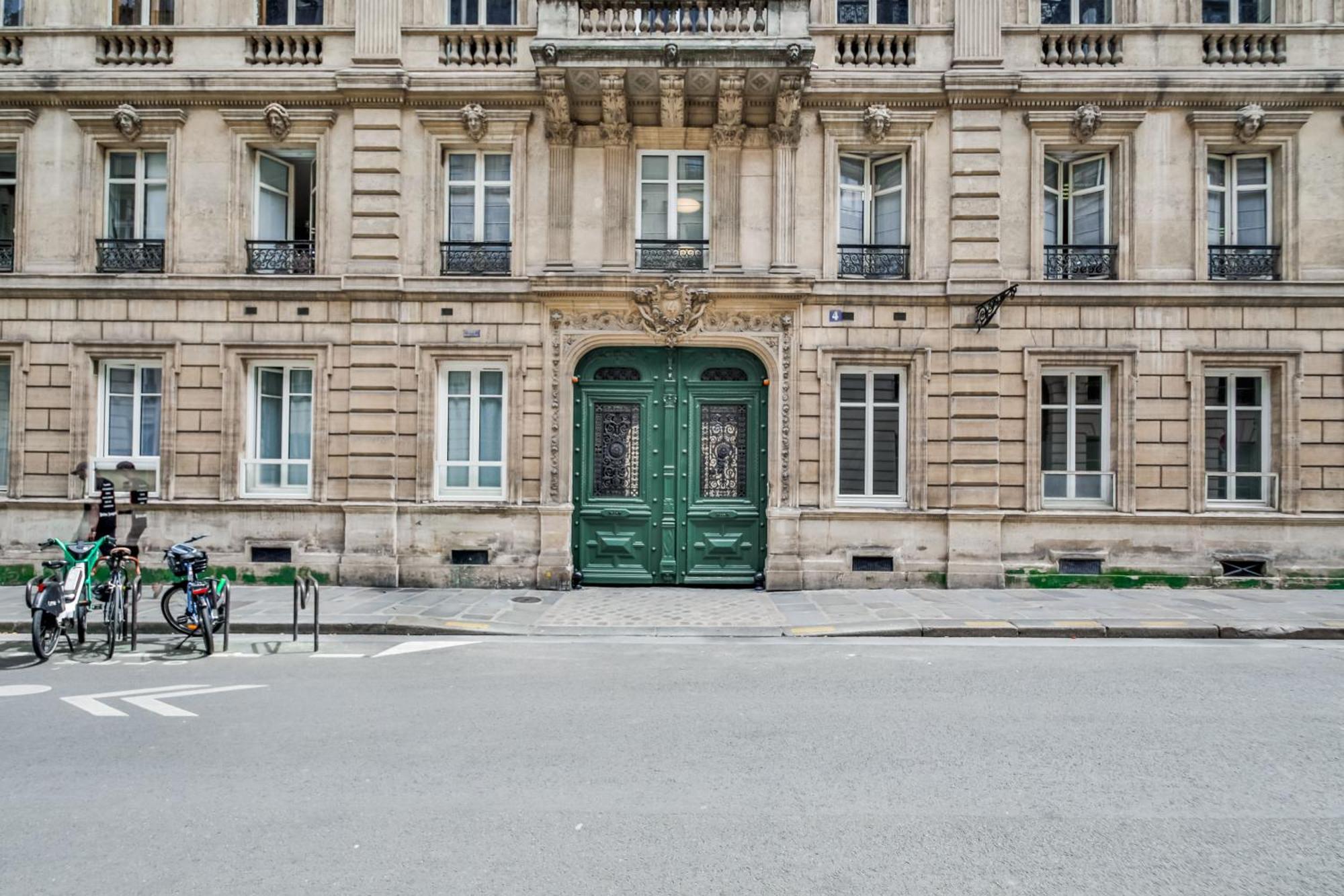 Ws Louvre - Saint-Florentin Paryż Zewnętrze zdjęcie